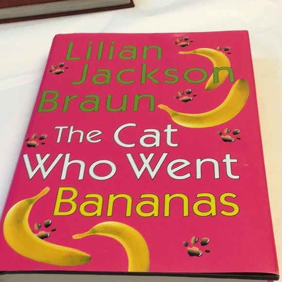 ๐4/10.00๐ The Cat Who Went Bananas, Lilian Jackson Braun, hardcover like-new - Picture 2 of 7